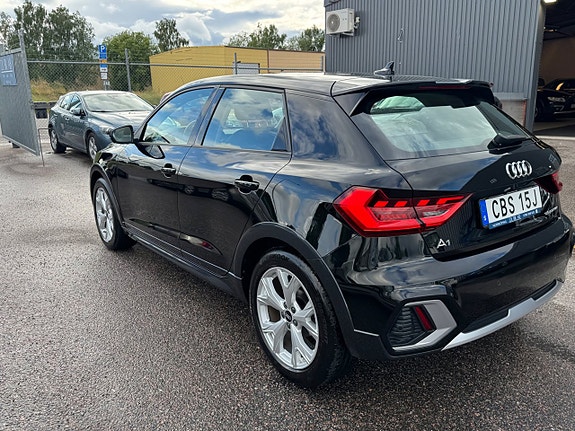 Audi A1 8 of 30
