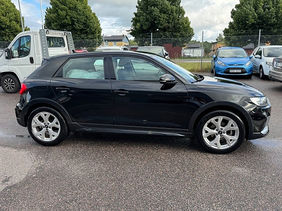 Audi A1 5 of 30