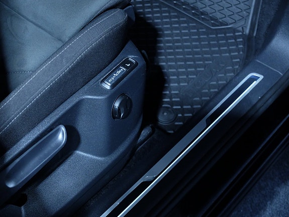 Volkswagen Tiguan Allspace 6 of 14