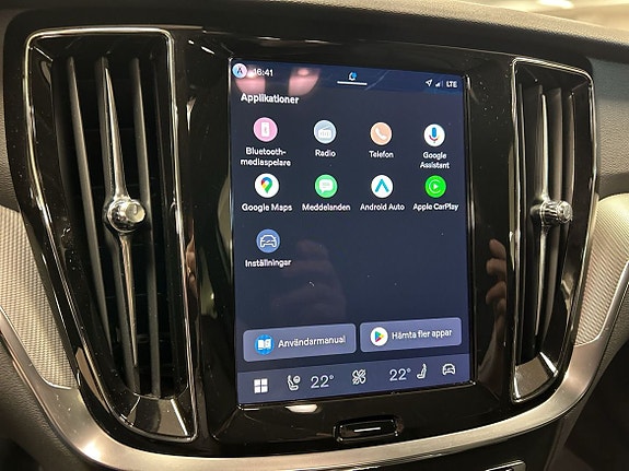 Volvo V60 14 of 16