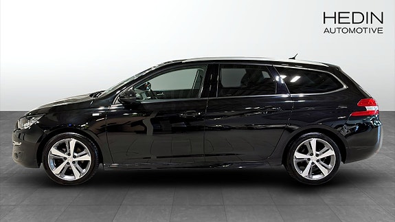 Peugeot 308 SW 6 of 11