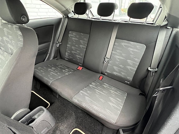 Opel Corsa 11 of 19