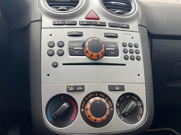 Opel Corsa 18 of 19