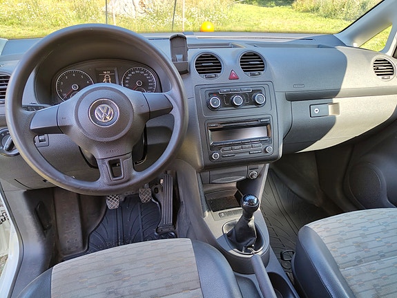 Volkswagen Caddy 7 of 15