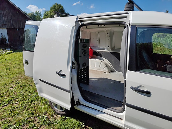 Volkswagen Caddy 6 of 15