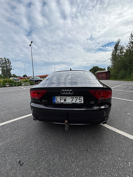Audi A7 5 of 23