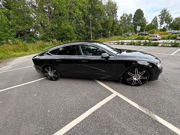 Audi A7 4 of 23
