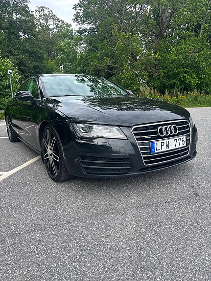 Audi A7 2 of 23
