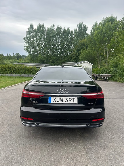 Audi A6 4 of 9