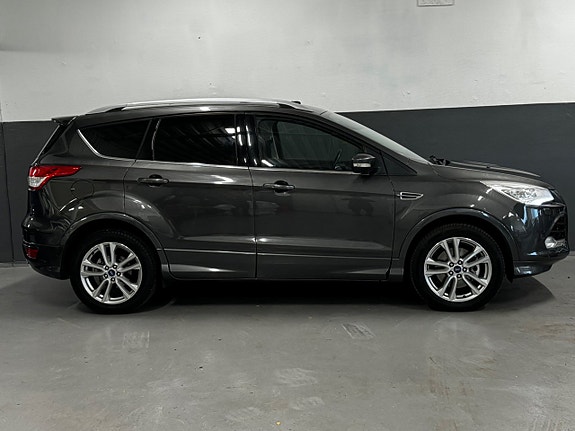 Ford Kuga 3 of 30