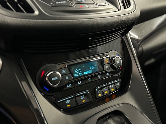 Ford Kuga 30 of 30