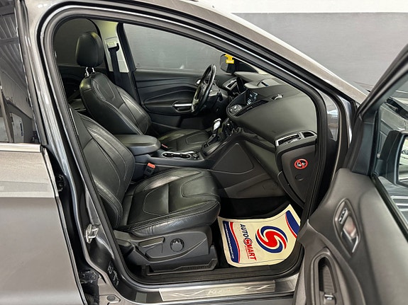 Ford Kuga 18 of 30