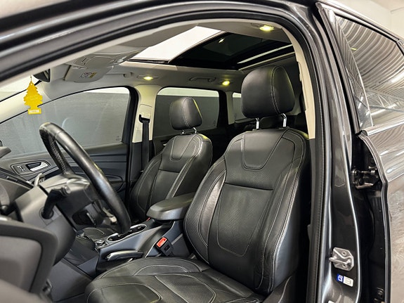 Ford Kuga 20 of 30