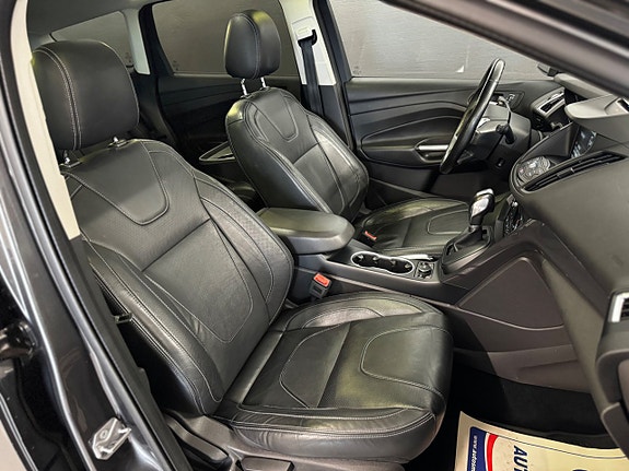 Ford Kuga 19 of 30