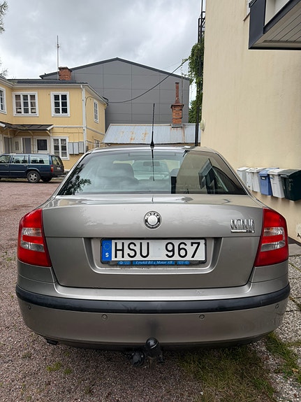 Skoda Octavia 3 of 7