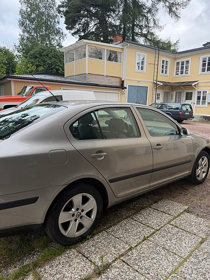 Skoda Octavia 4 of 7