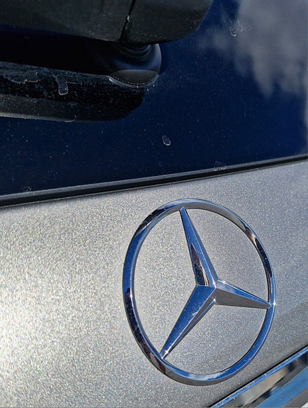 Mercedes-Benz C220 10 of 22