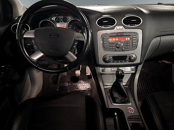 Ford Focus 11 of 17