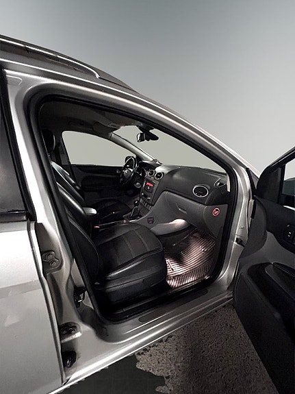 Ford Focus 16 of 17