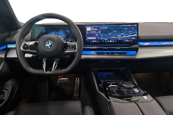BMW i5 8 of 19