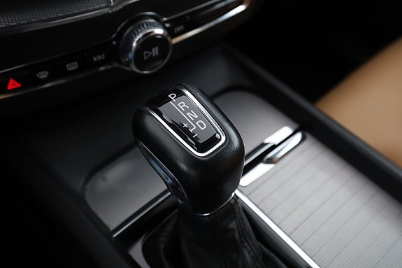 Volvo XC60 29 of 30