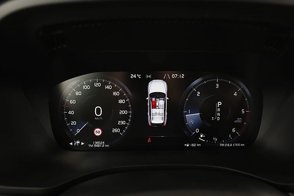 Volvo XC60 20 of 30