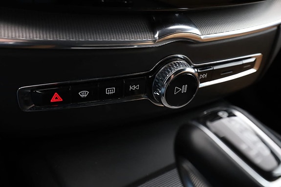 Volvo XC60 28 of 30