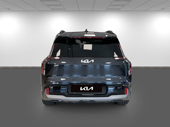 Kia EV9 5 of 29
