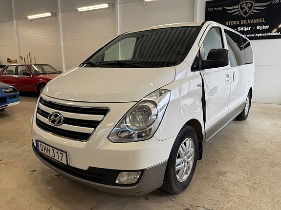 Hyundai H-1 3 of 21