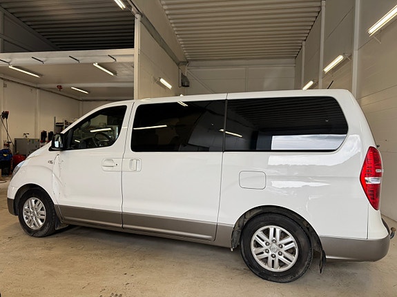 Hyundai H-1 5 of 21