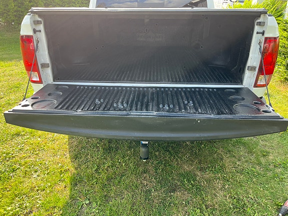 RAM 1500 3 of 6