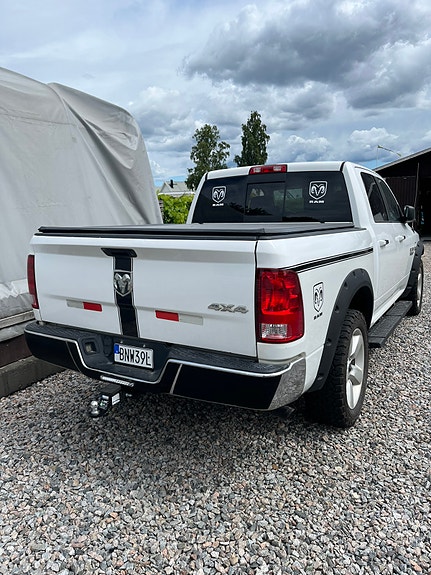 RAM 1500 2 of 6