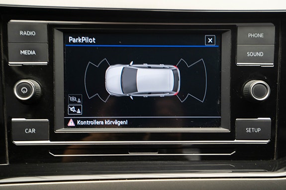 Volkswagen Polo 12 of 19