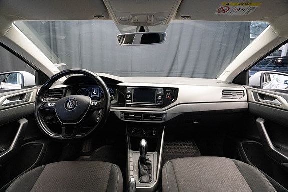Volkswagen Polo 11 of 19
