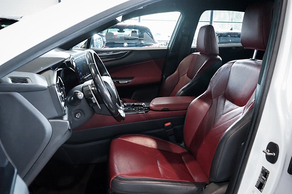 Lexus NX350h 30 of 30