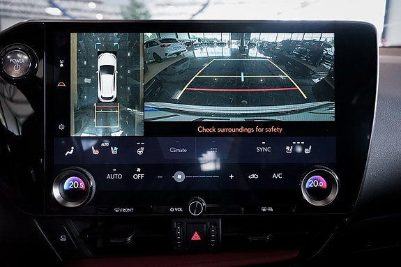 Lexus NX350h 19 of 30