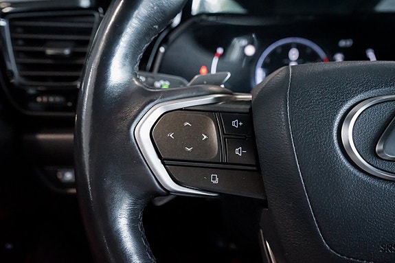 Lexus NX350h 25 of 30