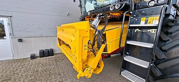 New Holland CX8.70 FS 7 of 18