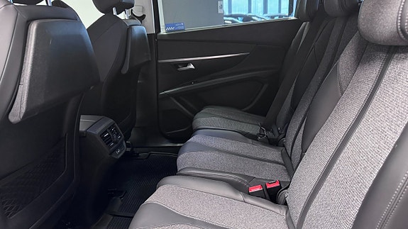 Peugeot 5008 10 of 20