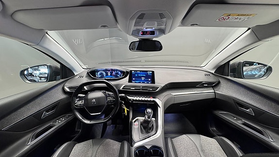 Peugeot 5008 9 of 20
