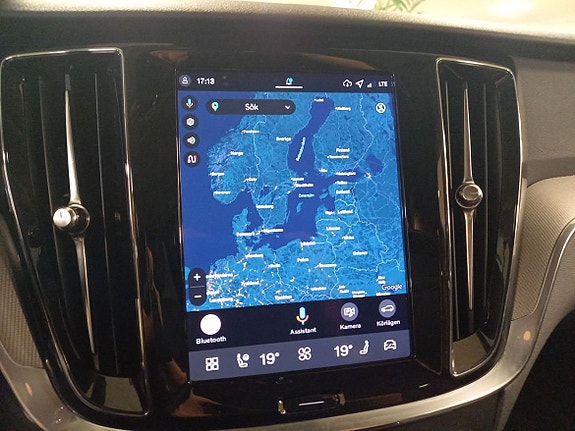 Volvo V60 15 of 16
