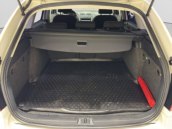 Skoda Octavia 11 of 17