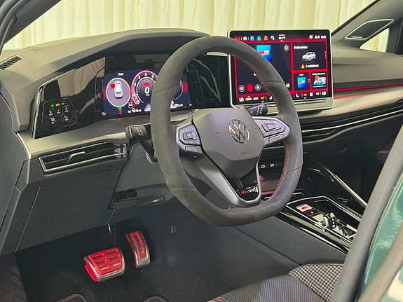 Volkswagen Golf I 11 of 30