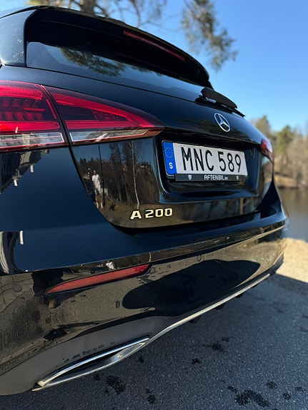 Mercedes-Benz A200 6 of 7