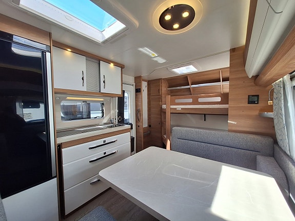 Hobby De Luxe 560 KMFe Barnkammare, Kampanjprodukt! 6 of 18