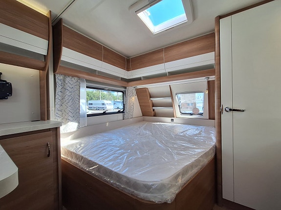 Hobby De Luxe 560 KMFe Barnkammare, Kampanjprodukt! 11 of 18