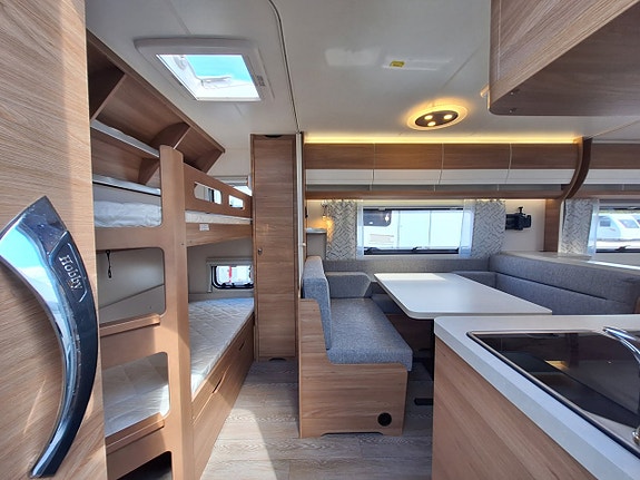 Hobby De Luxe 560 KMFe Barnkammare, Kampanjprodukt! 2 of 18