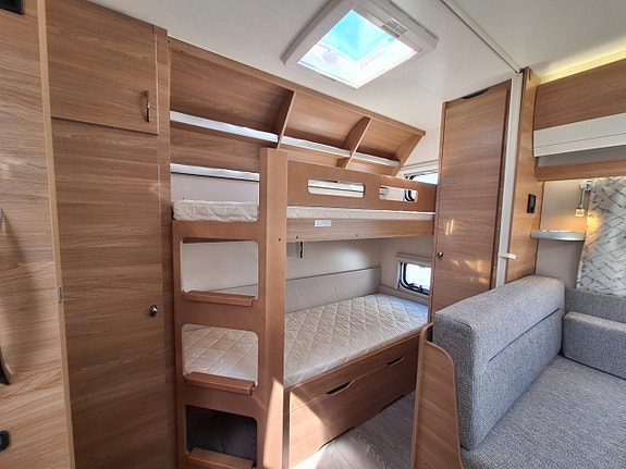 Hobby De Luxe 560 KMFe Barnkammare, Kampanjprodukt! 8 of 18