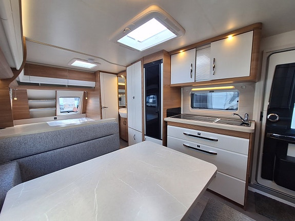 Hobby De Luxe 560 KMFe Barnkammare, Kampanjprodukt! 4 of 18