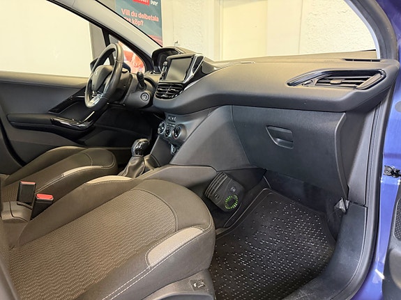 Peugeot 208 6 of 13